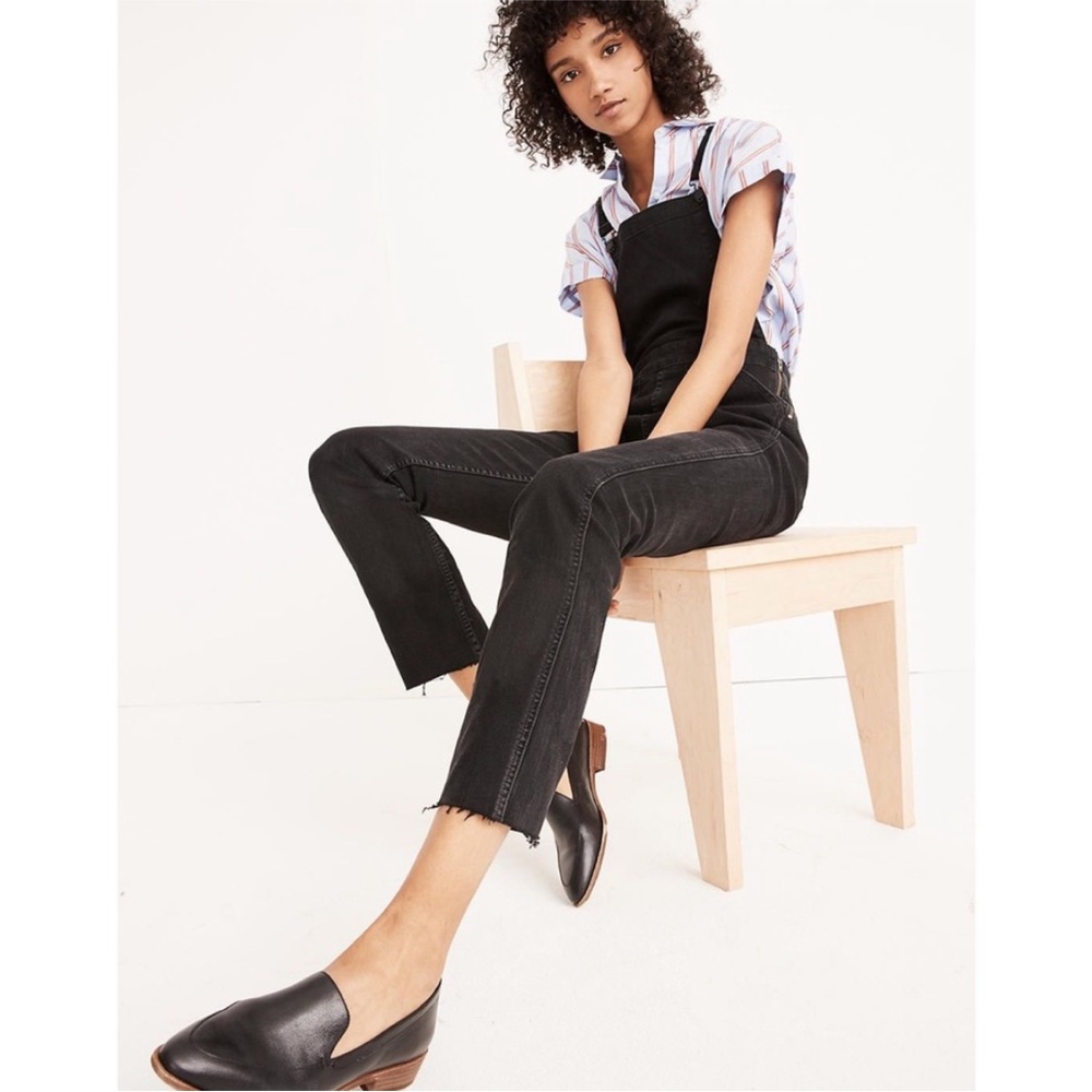 Madewell Skinny Overalls in Black Lunar Wash Sz M